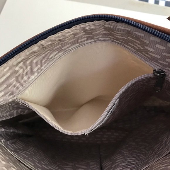 Sakroots Navy Blue Spirit Desert Floral Crossbody Trip Pouch Adjustable Strap - Picture 10 of 14